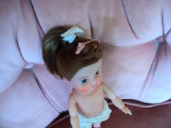 girl red stripe_02